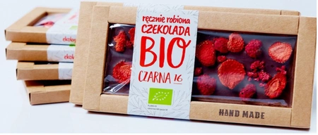 CUKIERNIA STAROPOLSKA Czekolada czarna z truskawkami i malinami BIO 53 g 